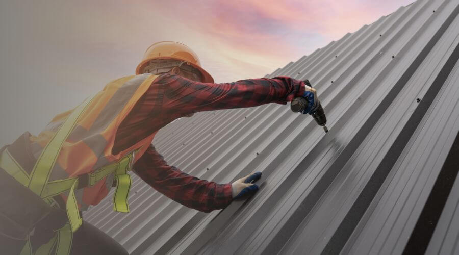 Professional gutter cleaning in Payne, OH